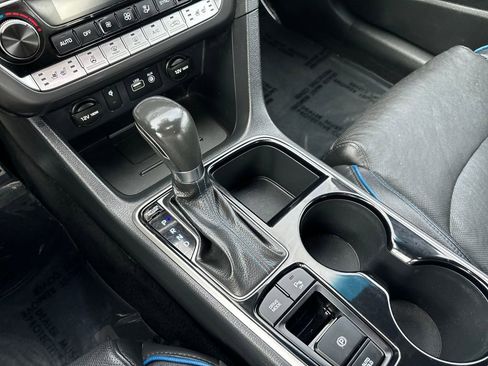 Used 2019 Hyundai Sonata Limited image 24