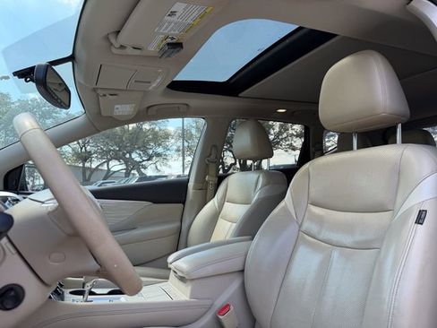 Used 2015 Nissan Murano Platinum w/ Platinum Technology Package image 4