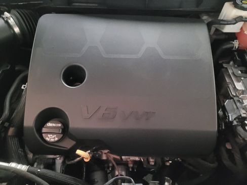 Used 2019 Chevrolet Traverse LT FWD image 30