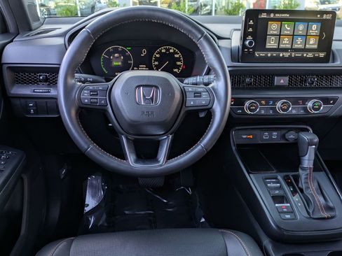 Used 2025 Honda CR-V Sport-L image 8