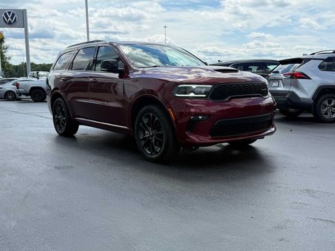 Used 2023 Dodge Durango GT AWD/4WD image 3