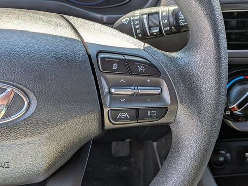 Certified 2023 Hyundai Kona SEL AWD/4WD image 20