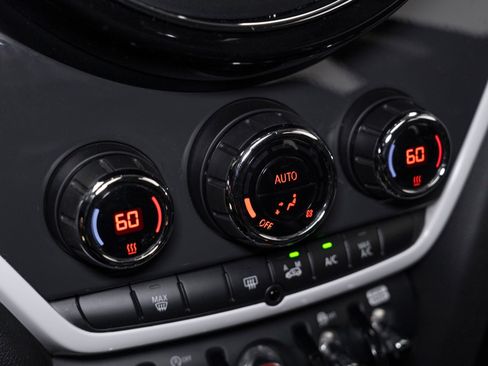 Used 2018 MINI Cooper Countryman S FWD image 24