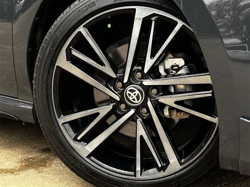 Used 2025 Toyota Camry XSE image 29