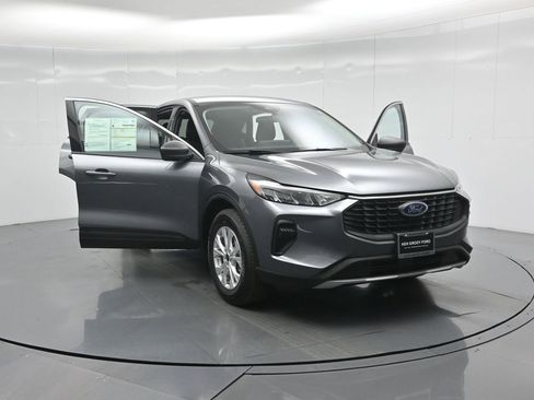 Certified 2024 Ford Escape Active w/ Tech Pack #1 image 30