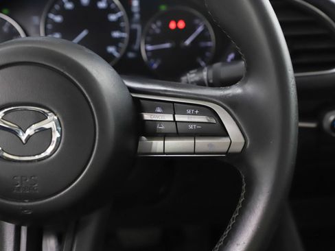 Used 2022 MAZDA MAZDA3 s image 19