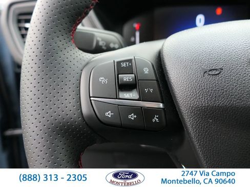 Used 2025 Ford Escape ST-Line w/ Equipment Group 301A image 16