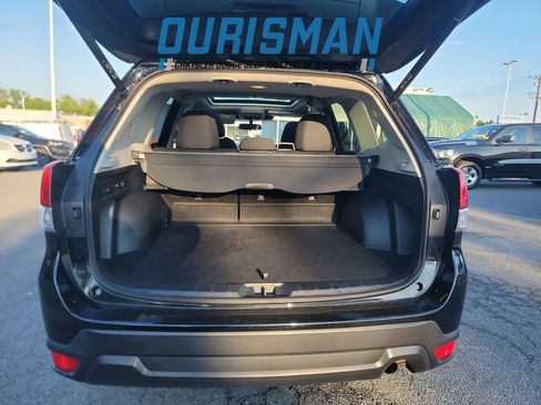 Used 2023 Subaru Forester Premium AWD/4WD image 16