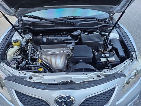 Used 2011 Toyota Camry SE image 43