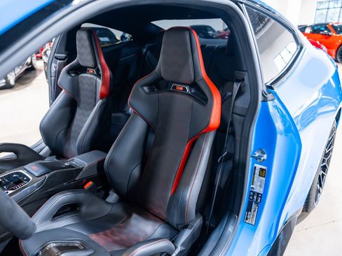 Used 2025 BMW M4 CS AWD/4WD image 42