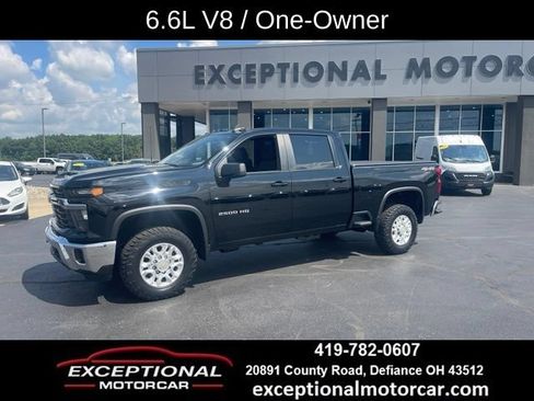 Used 2024 Chevrolet Silverado 2500 LT AWD/4WD image 2