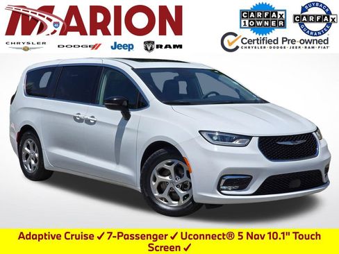 Used 2024 Chrysler Pacifica Limited FWD image 1