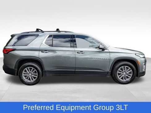 Used 2022 Chevrolet Traverse LT w/ LPO, Cargo Package AWD/4WD image 3