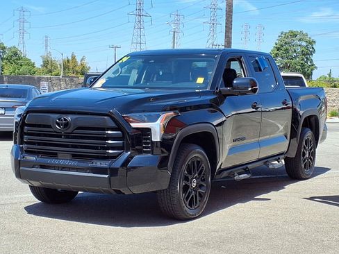 Used 2024 Toyota Tundra Limited AWD/4WD image 3