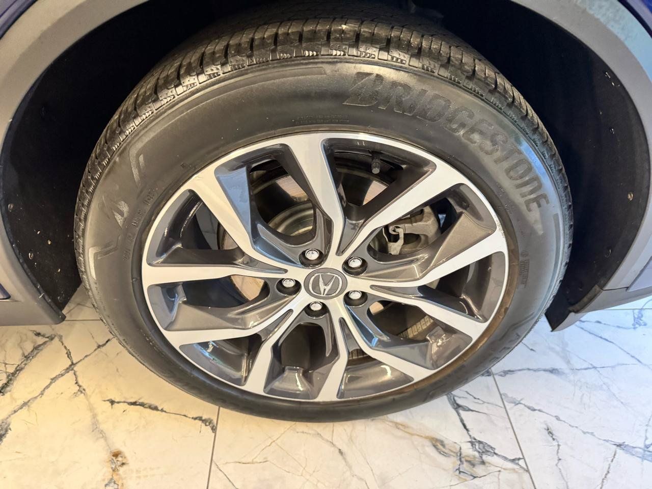 Used 2023 Acura MDX w/ Technology Package AWD/4WD image 35