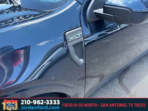 Certified 2023 Ford Maverick XLT w/ XLT Luxury Package FWD image 4