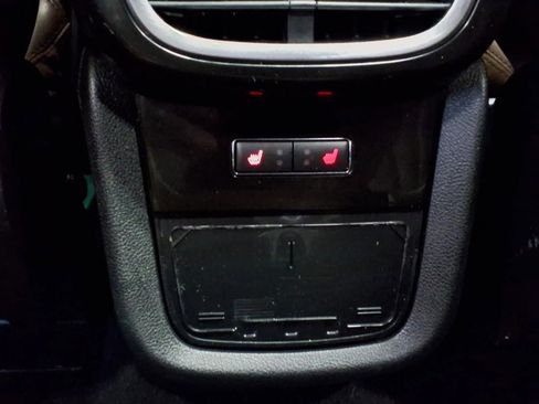 Used 2022 Lincoln Nautilus Reserve image 16