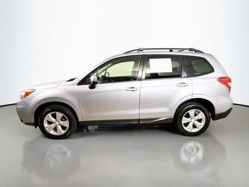 Used 2016 Subaru Forester 2.5i Premium w/ All-Weather Package image 4