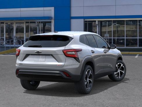 New 2026 Chevrolet Trax RS image 4