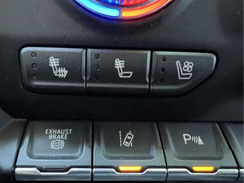 Used 2020 GMC Sierra 2500 Denali w/ Denali Ultimate Package image 27