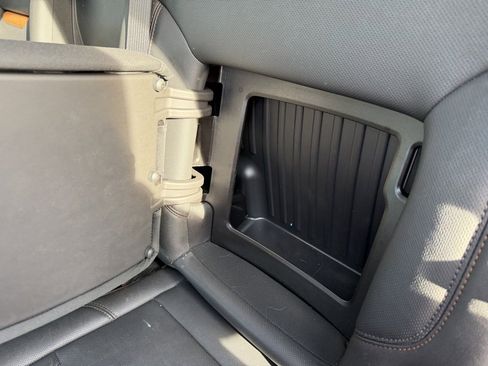 Used 2025 GMC Sierra 1500 AT4 w/ Technology Package image 38