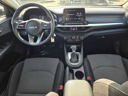 Used 2024 Kia Forte LXS FWD image 18