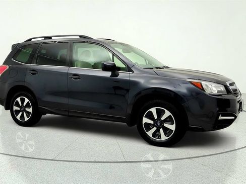 Used 2018 Subaru Forester 2.5i Limited AWD/4WD image 3
