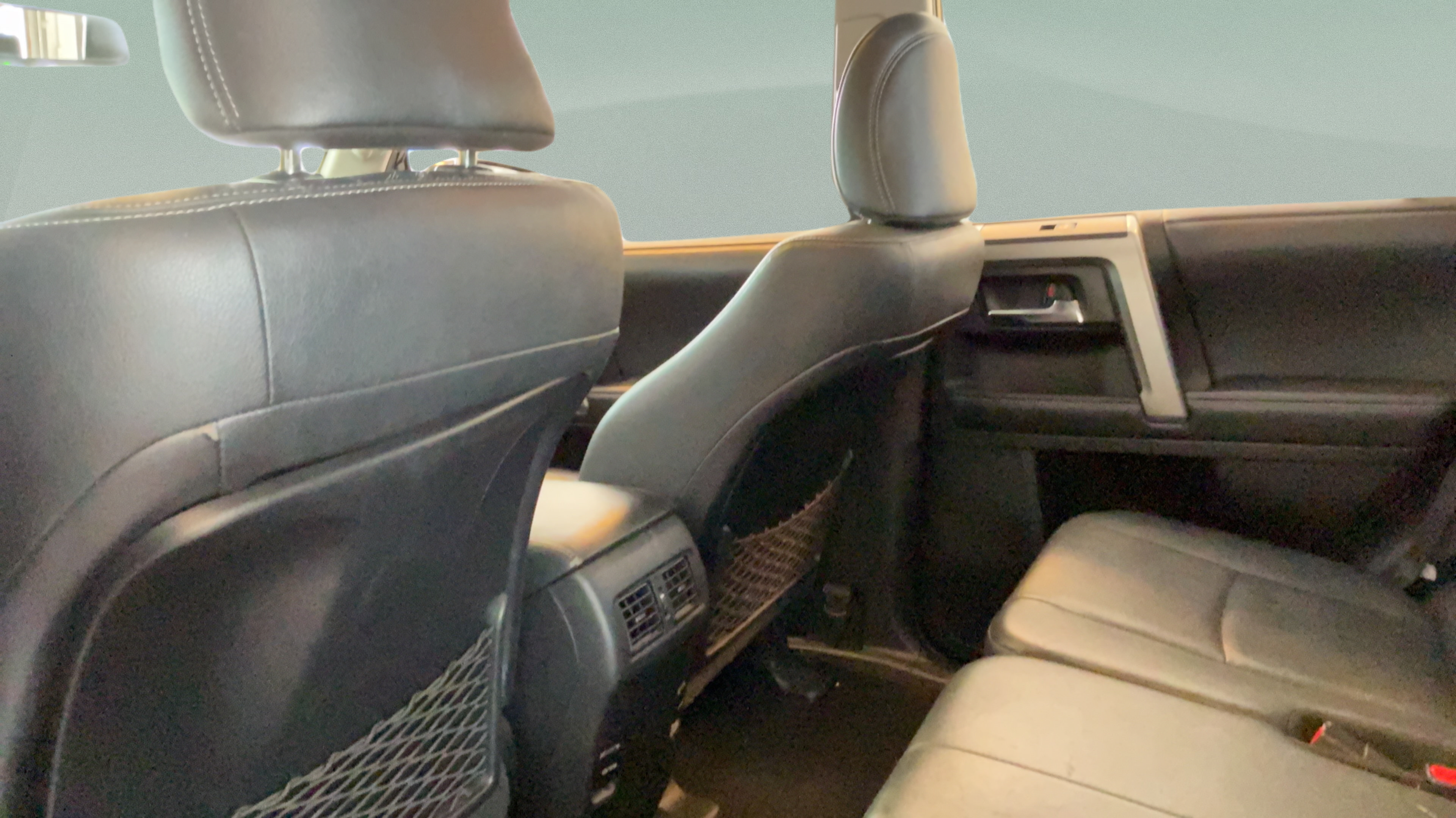 Used 2018 Toyota 4Runner Limited RWD image 27