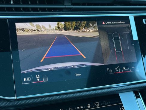 New 2026 Audi Q7 3.0T Prestige image 18