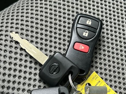 Used 2017 Nissan Frontier SV RWD image 23