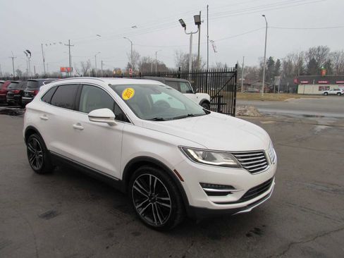 Used 2017 Lincoln MKC Reserve w/ Lincoln MKC Climate Package AWD/4WD image 3