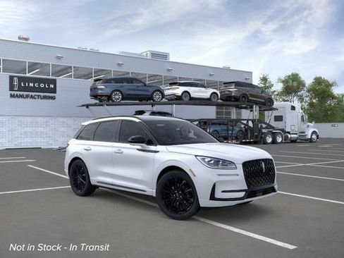 New 2026 Lincoln Corsair Reserve w/ Jet Appearance Package image 7