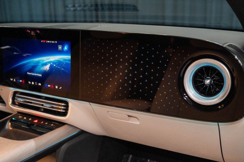 New 2027 Mercedes-Benz CLA 250+ image 16