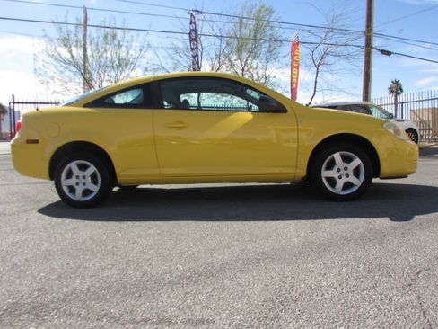 Used 2006 Chevrolet Cobalt LS image 3