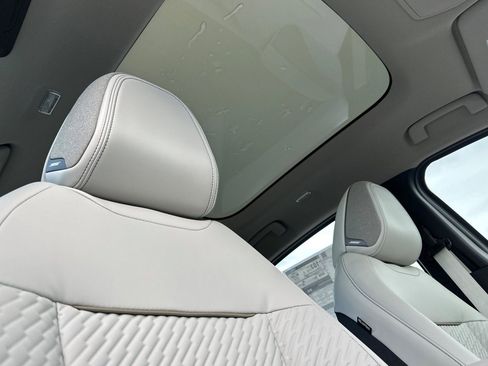 New 2026 Nissan Leaf Platinum+ w/ Cargo Package (Platinum+) image 14