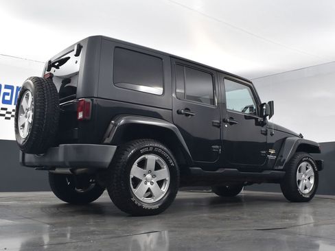 Used 2007 Jeep Wrangler Unlimited Sahara AWD/4WD image 21