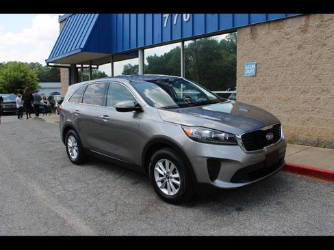 Used 2019 Kia Sorento L FWD image 1