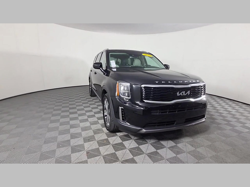 Used 2022 Kia Telluride EX w/ EX Premium Package FWD image 52