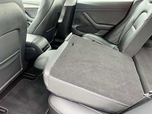 Used 2023 Tesla Model 3 Performance image 18