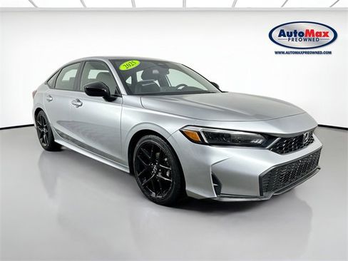 Used 2025 Honda Civic Sport image 1
