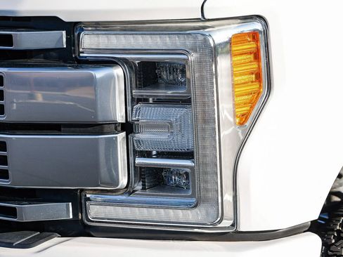 Used 2019 Ford F350 Platinum w/ Platinum Ultimate Package image 7