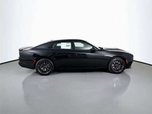 New 2026 Dodge Charger R/T AWD/4WD image 18