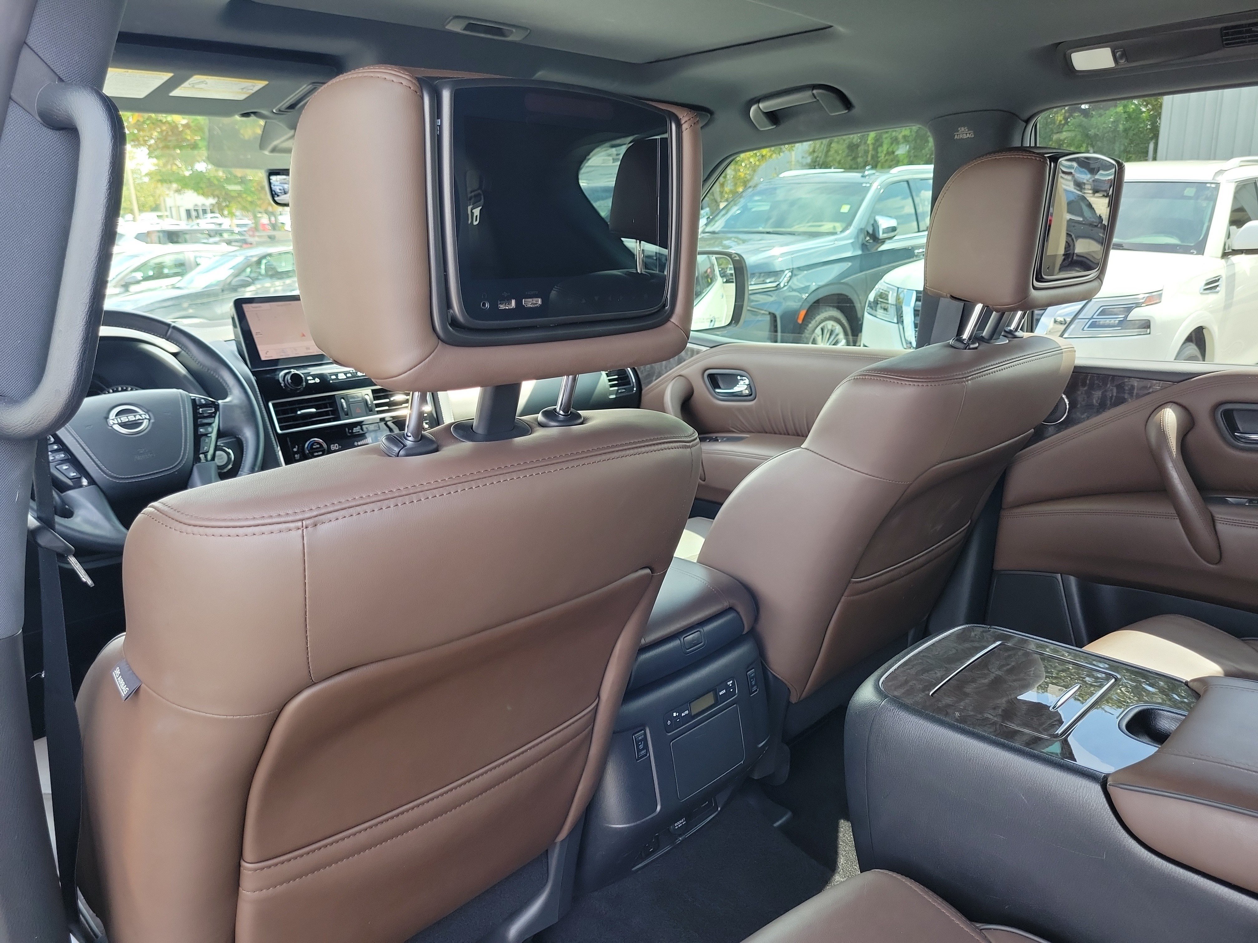 Certified 2023 Nissan Armada Platinum w/ Captain's Chairs Package RWD image 17