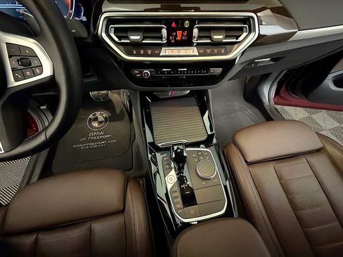 Certified 2024 BMW X3 M40i w/ Premium Package image 18