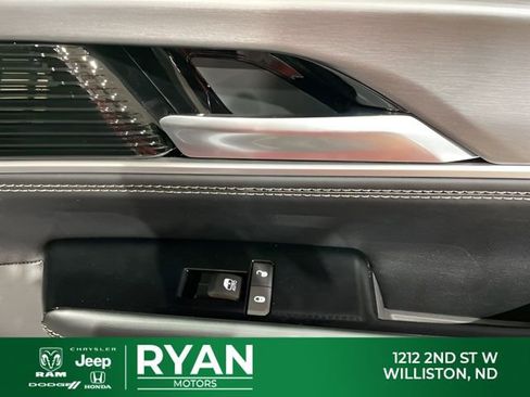 New 2026 Jeep Grand Wagoneer L Limited AWD/4WD image 52
