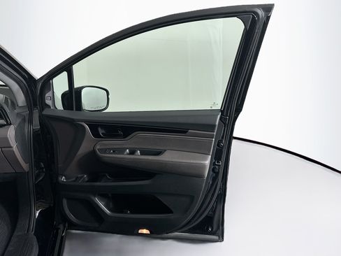 Used 2019 Honda Odyssey Elite image 35