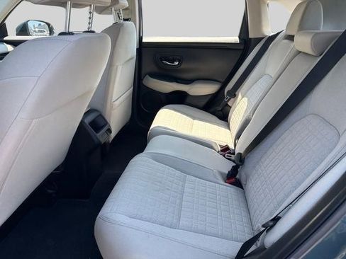 Used 2023 Honda HR-V LX image 12