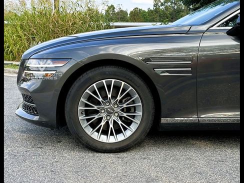 Used 2023 Genesis G80 2.5T image 9