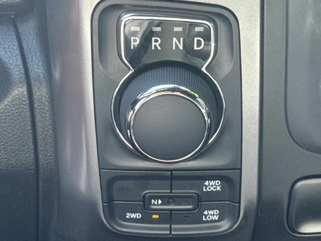 Used 2024 RAM 1500 Warlock AWD/4WD image 30