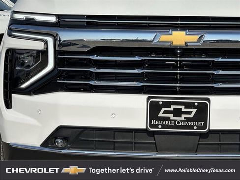 New 2026 Chevrolet Suburban LT w/ Comfort Package image 8